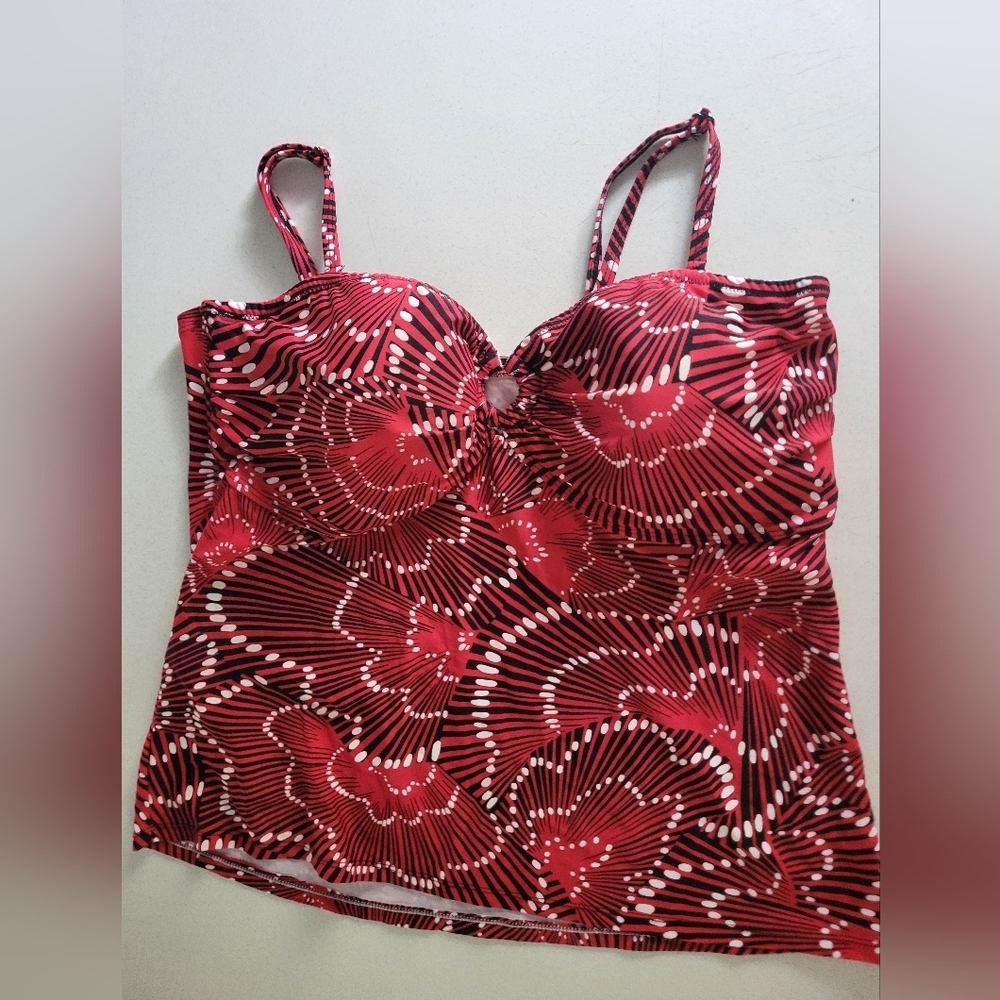 *3 for $30* Abstract Floral Tankini Top - Swimsuit Swimwear Women